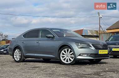 Ліфтбек Skoda Superb 2016 в Ужгороді