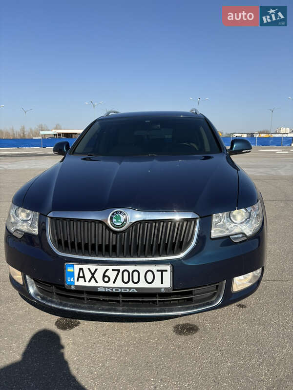 Универсал Skoda Superb 2012 в Харькове