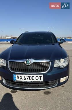 Универсал Skoda Superb 2012 в 