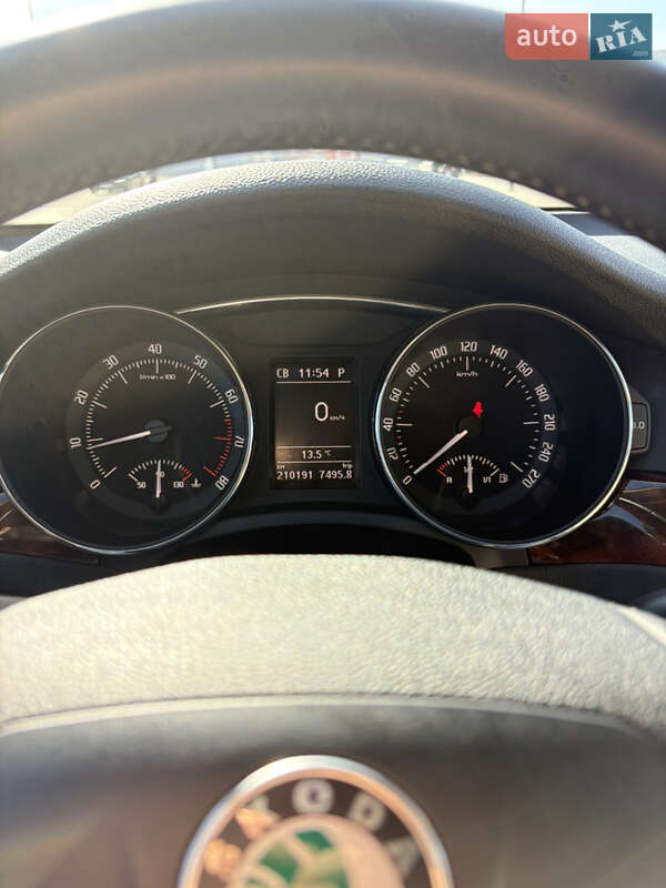 Универсал Skoda Superb 2012 в Харькове