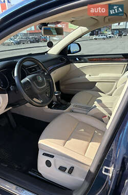 Универсал Skoda Superb 2012 в 