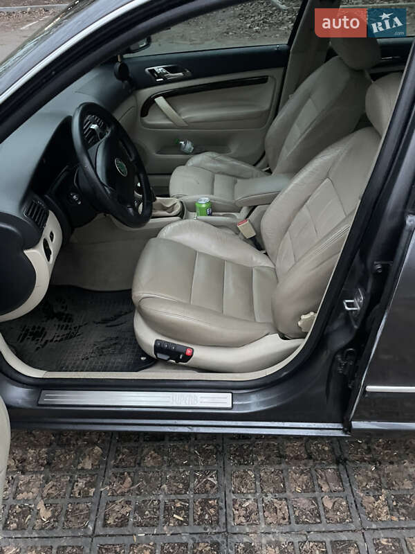 Ліфтбек Skoda Superb 2005 в Вінниці