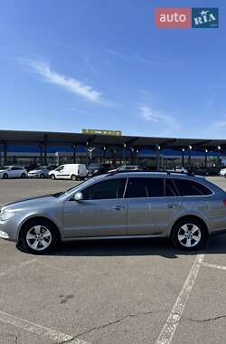 Универсал Skoda Superb 2012 в 