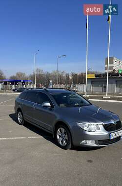 Универсал Skoda Superb 2012 в 