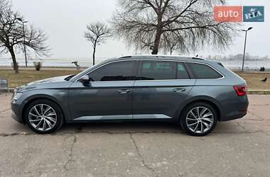 Універсал Skoda Superb 2018 в 
