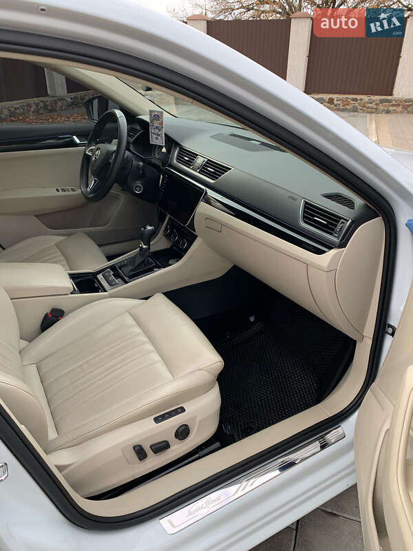 Лифтбек Skoda Superb 2018 в Вознесенске фото 10 Лифтбек Skoda Superb 2018 в Вознесенске