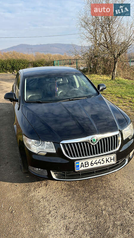 Лифтбек Skoda Superb 2011 в Мукачево