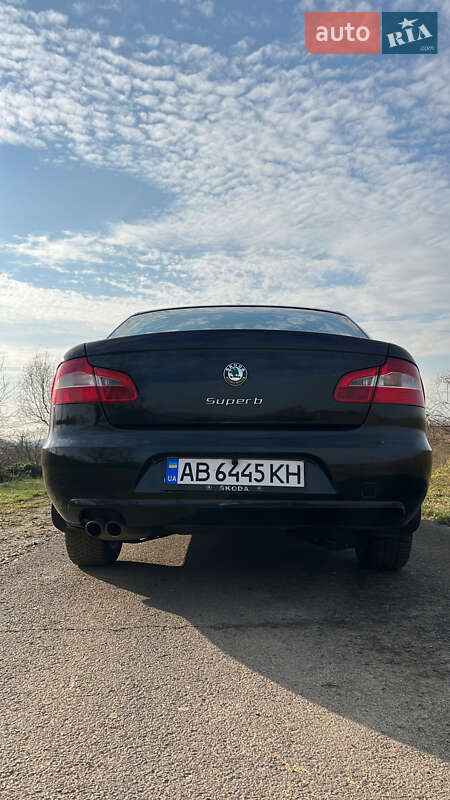 Лифтбек Skoda Superb 2011 в Мукачево