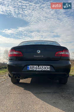 Лифтбек Skoda Superb 2011 в 