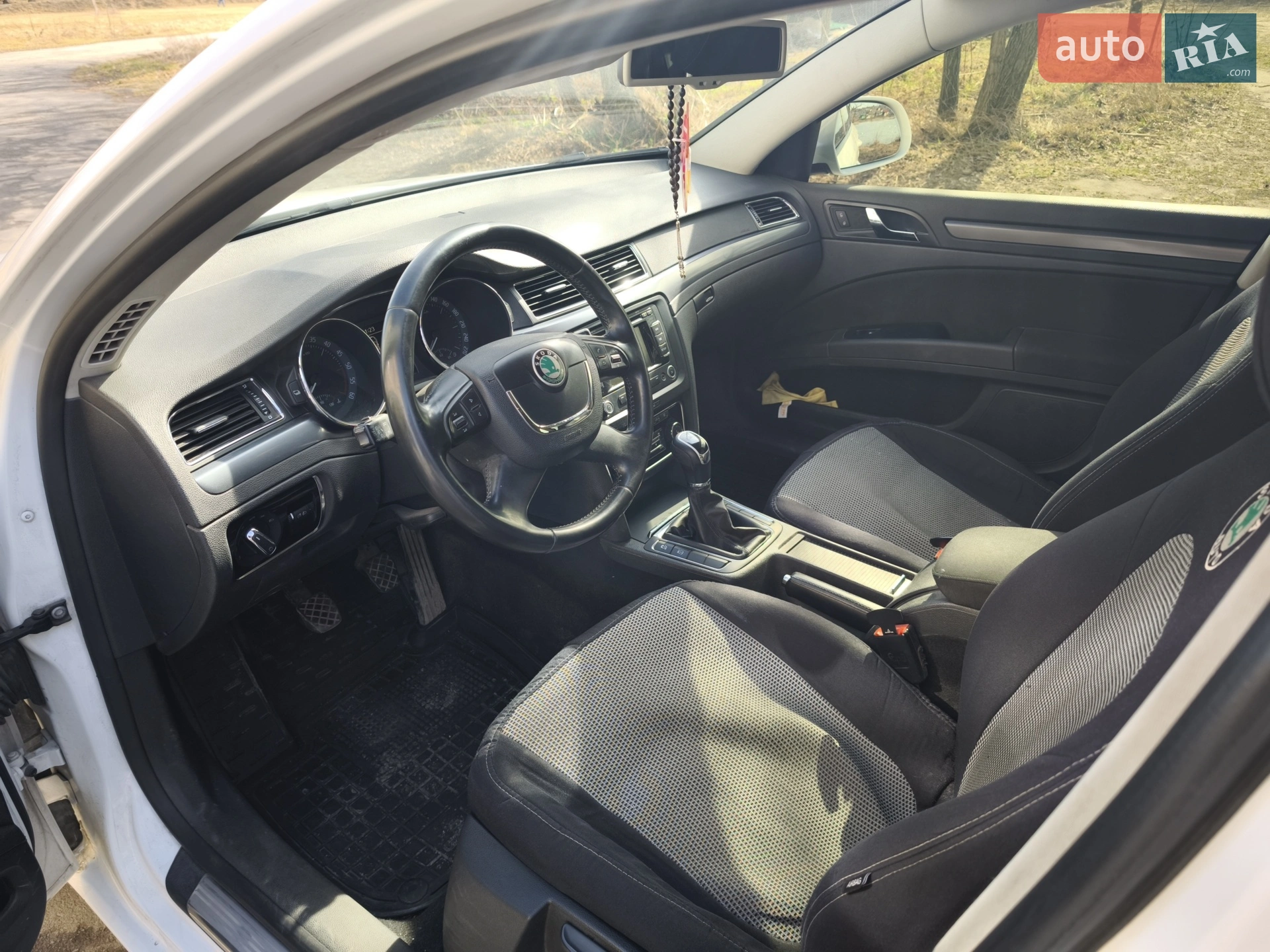 2012 Skoda Superb - мініатюра 4