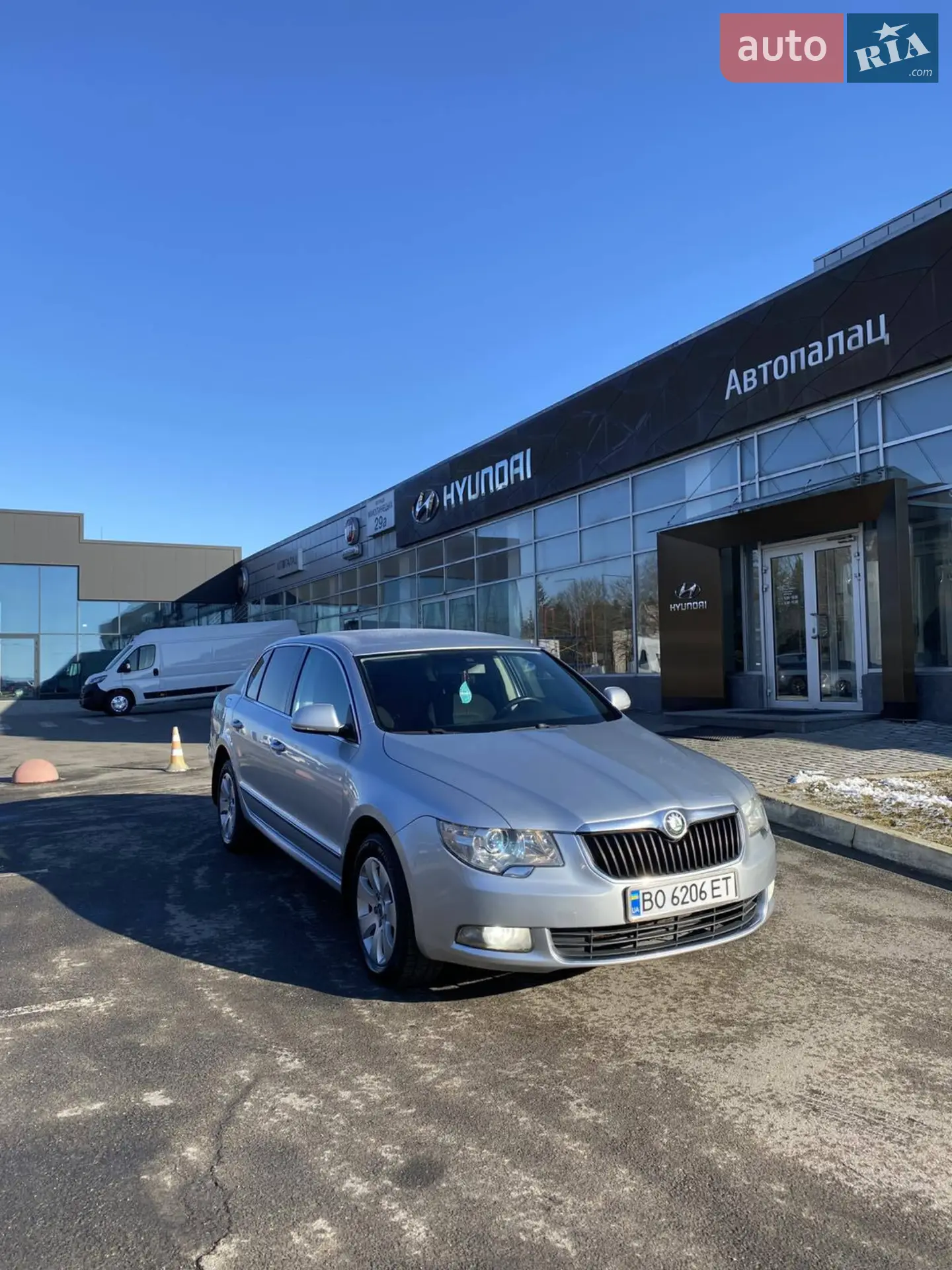2010 Skoda Superb - фото 1