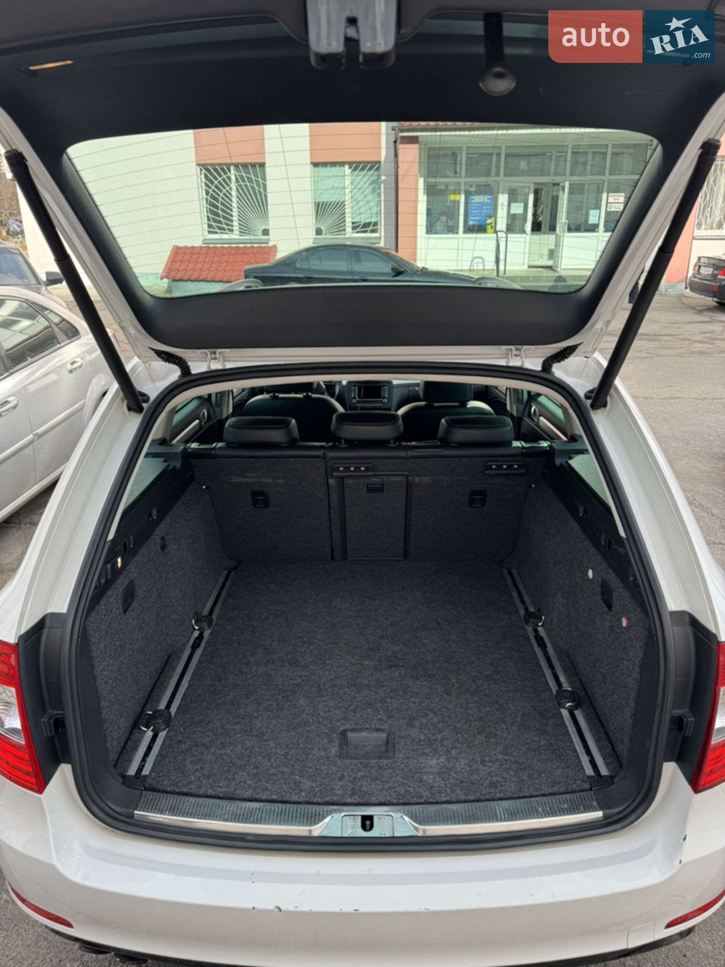 2014 Skoda Superb - мініатюра 31