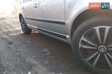 Лифтбек Skoda Superb 2002 в 