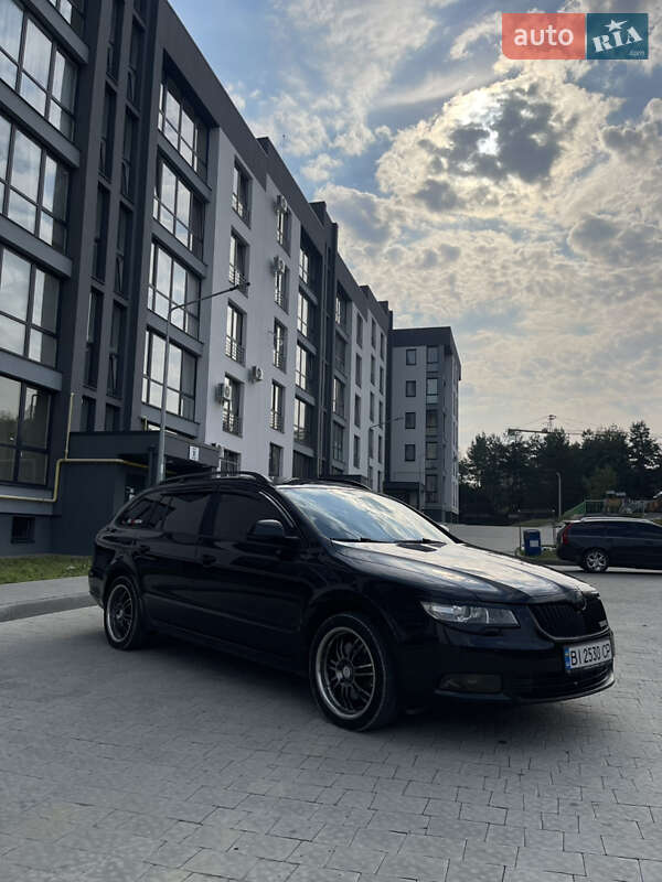 Универсал Skoda Superb 2012 в 