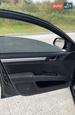 Универсал Skoda Superb 2012 в 