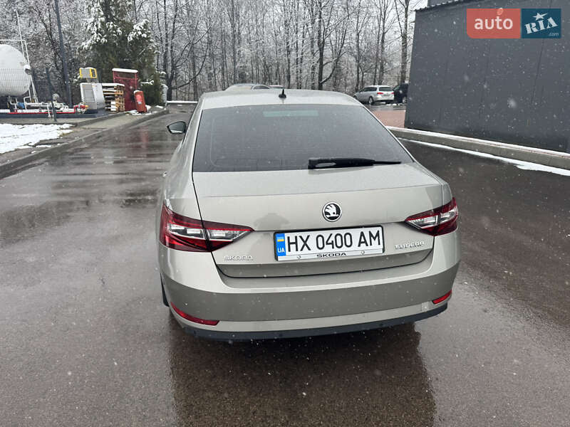 Лифтбек Skoda Superb 2016 в Самборе фото 8 Лифтбек Skoda Superb 2016 в Самборе