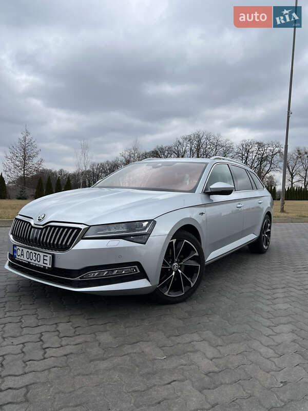 Универсал Skoda Superb 2020 в 