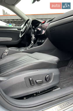 Универсал Skoda Superb 2020 в 