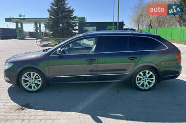 Универсал Skoda Superb 2010 в 