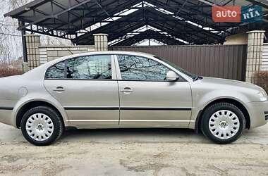 Лифтбек Skoda Superb 2007 в 