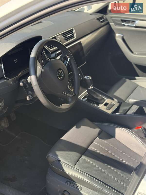 Універсал Skoda Superb 2020 в Хмельницькому