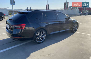 Універсал Skoda Superb 2020 в 