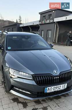Універсал Skoda Superb 2019 в 
