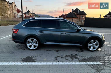 Универсал Skoda Superb 2017 в 