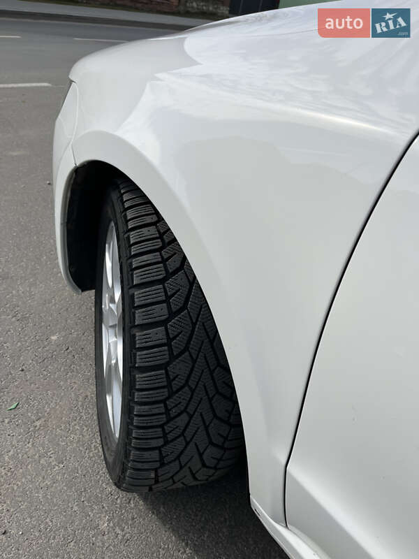 Ліфтбек Skoda Superb 2013 в Тернополі