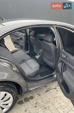 Лифтбек Skoda Superb 2006 в 