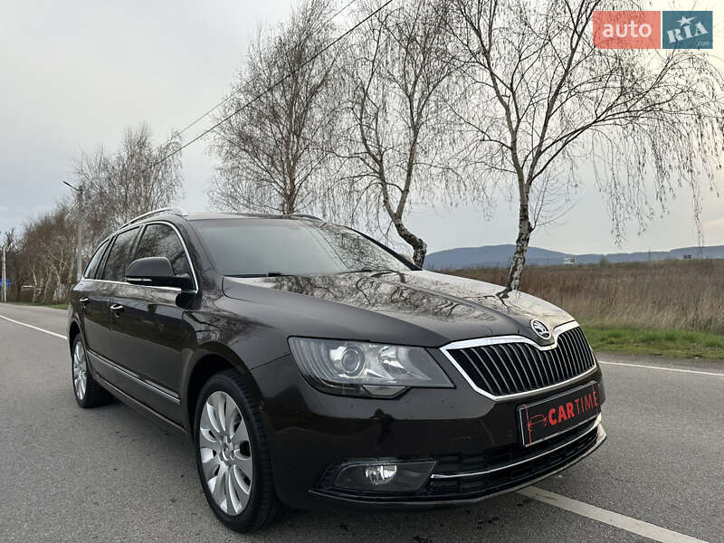 Универсал Skoda Superb 2014 в Хусте