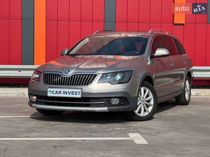 Универсал Skoda Superb 2014 в Киеве