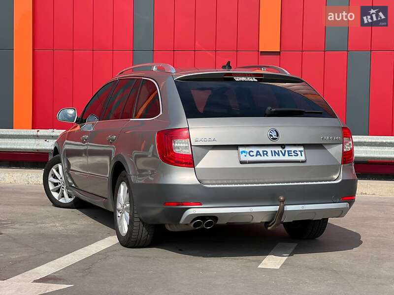 Универсал Skoda Superb 2014 в Киеве