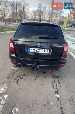 Универсал Skoda Superb 2011 в 