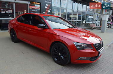 Лифтбек Skoda Superb 2019 в 