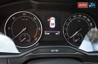 Лифтбек Skoda Superb 2019 в 