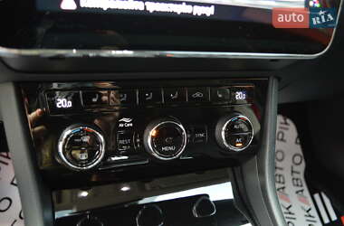 Лифтбек Skoda Superb 2019 в 