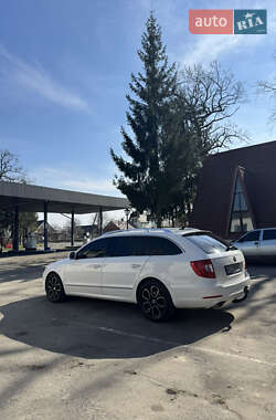Універсал Skoda Superb 2010 в 