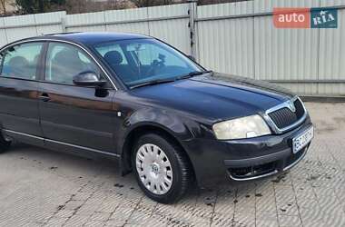 Лифтбек Skoda Superb 2006 в 