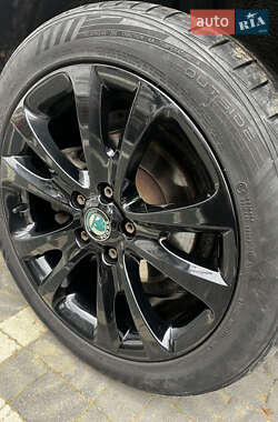 Універсал Skoda Superb 2011 в 