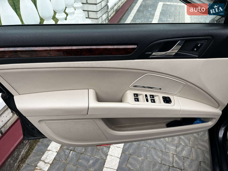 Универсал Skoda Superb 2011 в Стрые