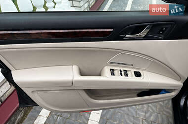 Універсал Skoda Superb 2011 в 
