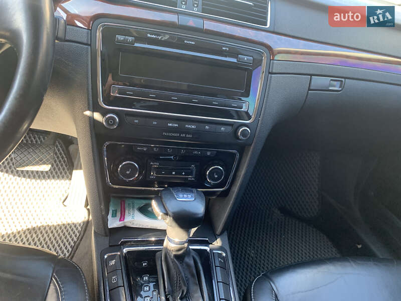 Лифтбек Skoda Superb 2008 в Львове