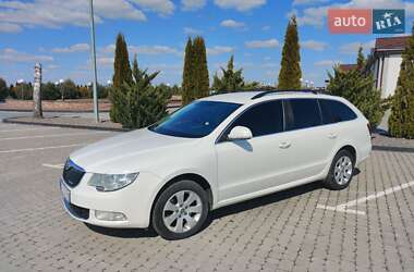 Skoda Superb 2013 Skoda Superb 2013