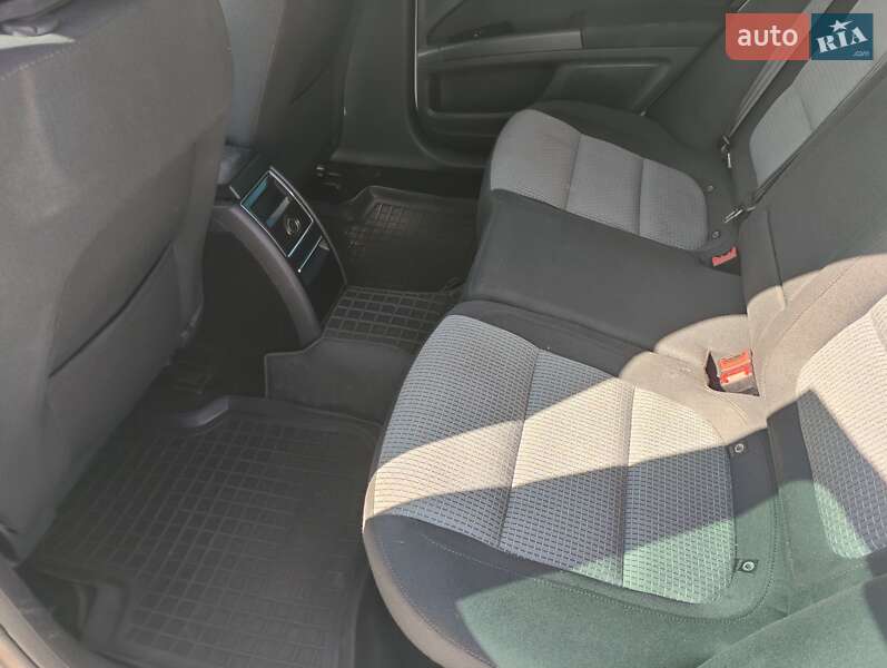 Универсал Skoda Superb 2013 в Шепетовке