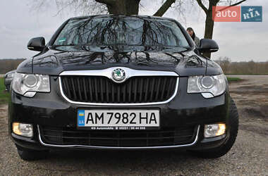 Лифтбек Skoda Superb 2013 в Виннице