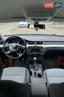 Универсал Skoda Superb 2012 в 