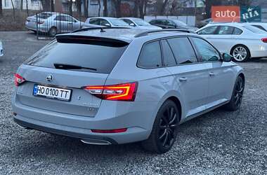 Универсал Skoda Superb 2018 в 