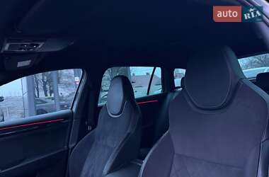 Универсал Skoda Superb 2018 в 