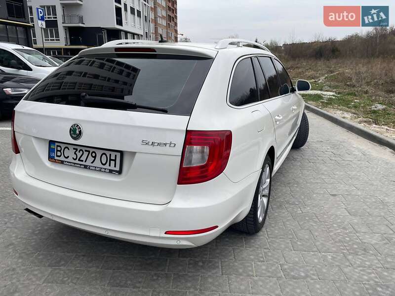 Универсал Skoda Superb 2010 в Львове